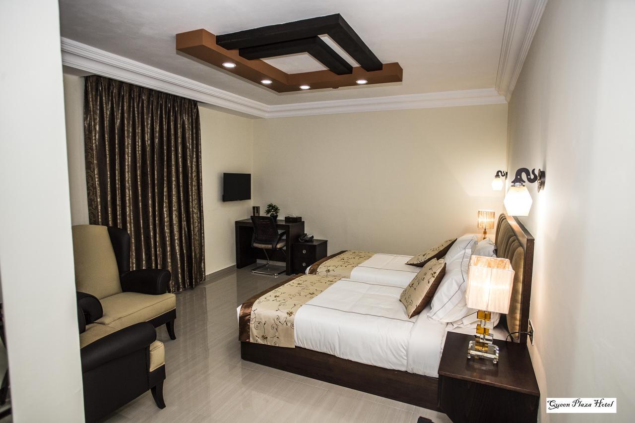 Queen Plaza Hotel Хеврон Экстерьер фото